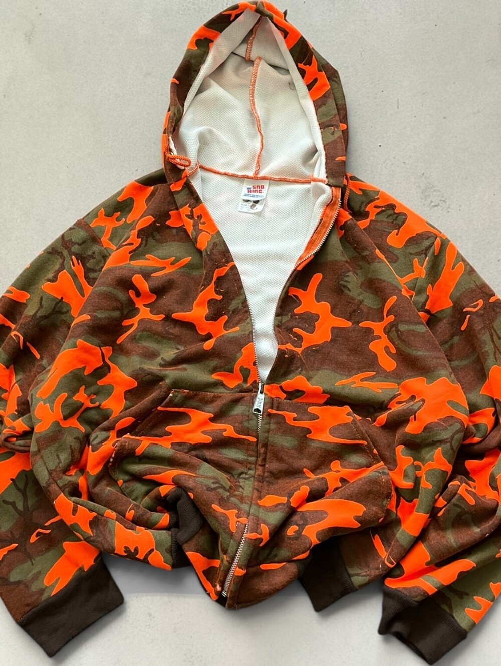 Vintage 80s/90s Thermal Lined Orange Camoflauge Hunting Zip Up Sweater XXL